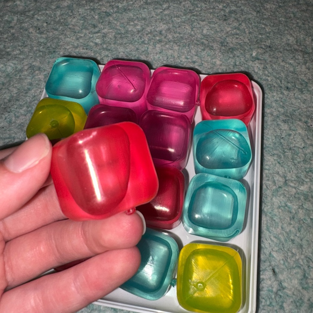 Reusable Ice Cubes with case